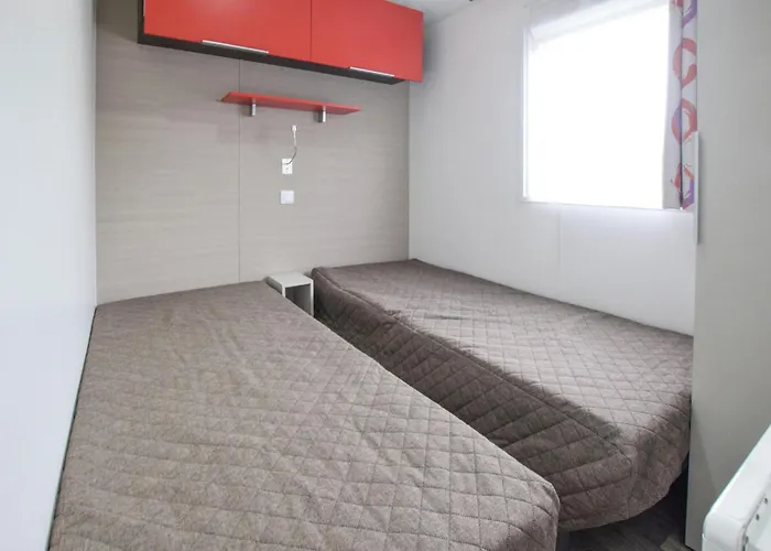 Mobile-home Proche 400m 3*